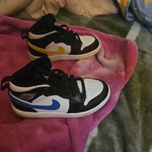 Nike Kids Sneakers Black White with Blue Yellow